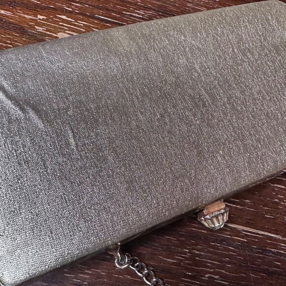 Vintage Gold Clutch Purse With Chain Strap Textured Metallic Finish & Crystal Cl - Picture 5 of 11